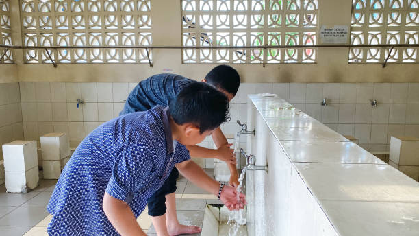 Wudu for travelers and professionals